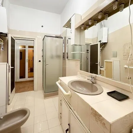 Cozy And Well Connected To The Center * Ρώμη